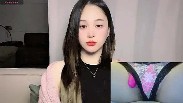 woaiqinqin online show from 03-12-26, 04:11