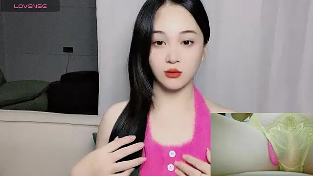 woaiqinqin online show from 11-12-25, 04:00