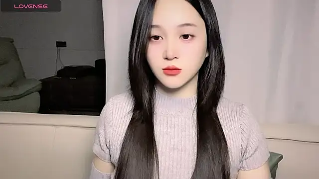 woaiqinqin online show from 11-18-25, 04:32