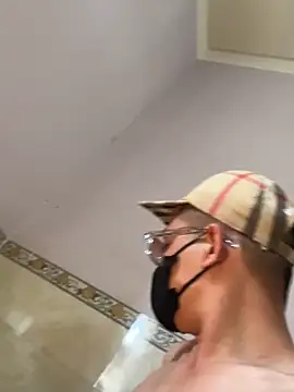 letruong6879 online show from 04-03-26, 07:48