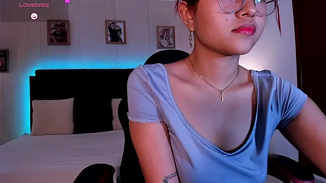 MAYASMITH   online show from 07-14-26, 02:38