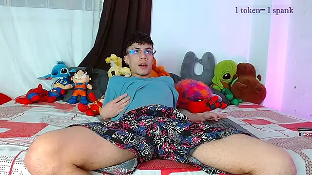 aaronjames1 online show from 11-30-25, 10:21