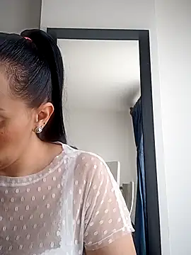 Snapshot of sarita_star chatting on 09-11-25, 04:18 sarita star online show from 09-11-25, 04:18