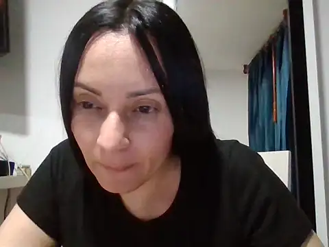 Snapshot of sarita_star chatting on 10-10-25, 12:11 sarita star online show from 10-10-25, 12:11