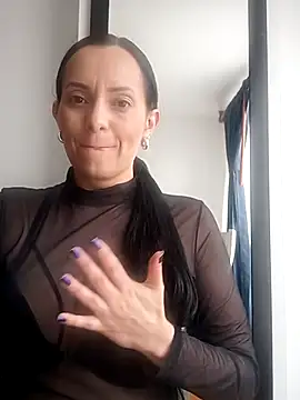 Snapshot of sarita_star chatting on 09-15-25, 04:51 sarita star online show from 09-15-25, 04:51