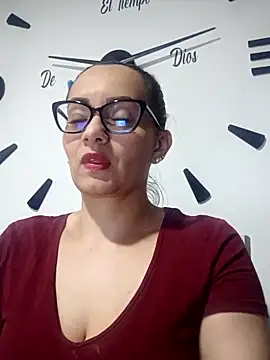 Snapshot of sarita_star chatting on 11-11-25, 02:06 sarita star online show from 11-11-25, 02:06