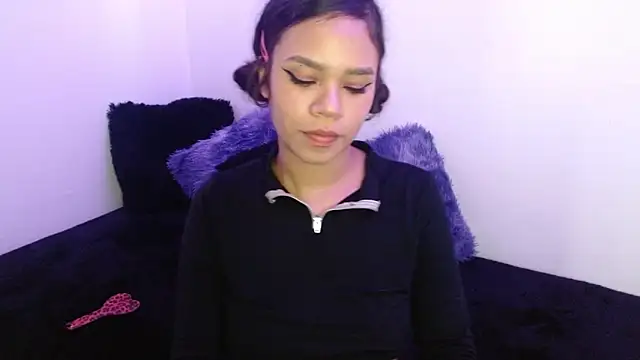 Canela s1 online show from 12-18-25, 09:29