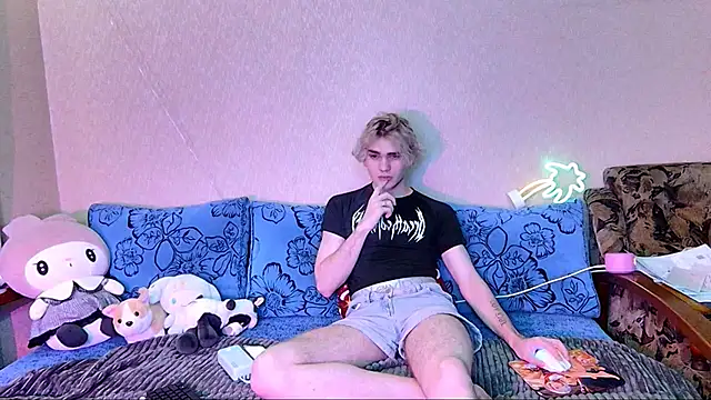 Snapshot of kazzu_daw chatting on 01-10-26, 11:44 kazzu daw online show from 01-10-26, 11:44