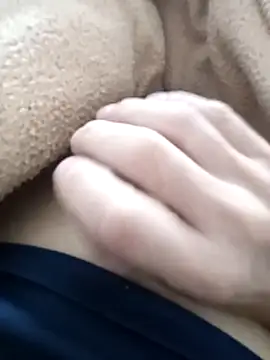 bemmagrinho36 online show from 12-18-25, 04:00