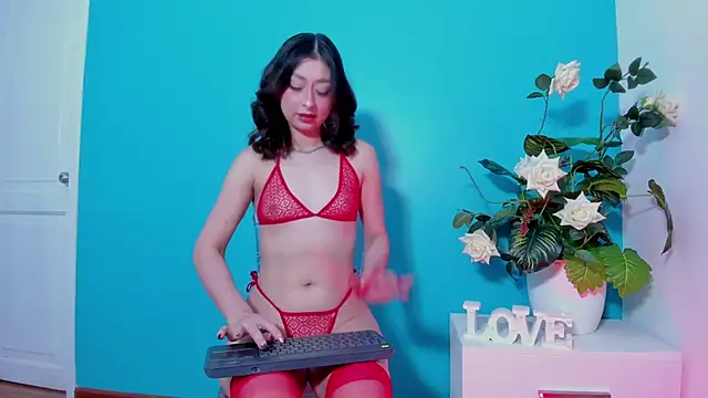 MilenaCrown online show from 01-08-26, 08:26