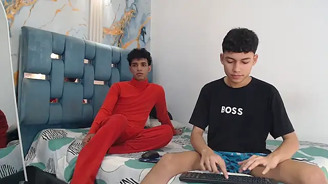 PRETTY FEM online show from 03-21-26, 01:51