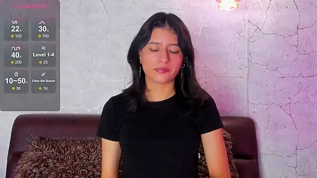 Georgina Ferri  online show from 10-21-25, 05:12