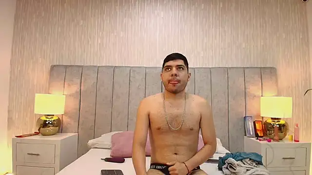 Snapshot of Victoria_606 chatting on 02-03-26, 03:26 Victoria 606 online show from 02-03-26, 03:26