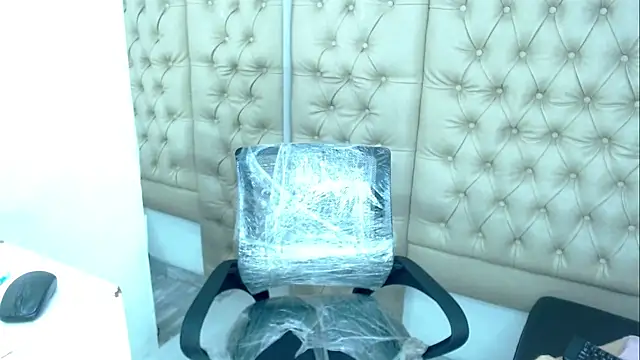 JessicaHott01 online show from 01-15-26, 01:14