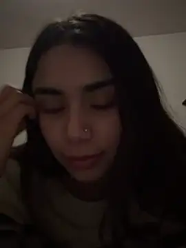 Snapshot of Ariovalle chatting on 02-07-26, 06:32 Ariovalle online show from 02-07-26, 06:32