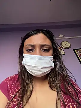 goodvibesonly44445 online show from 02-10-26, 08:24