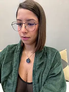 luvely online show from 04-18-26, 08:20