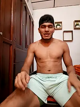 Snapshot of caspinth chatting on 09-10-25, 01:54 caspinth online show from 09-10-25, 01:54