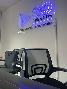 Sarahlove 90 online show from 12-18-25, 03:38