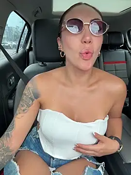 Sarahlove 90 online show from 10-15-25, 08:28