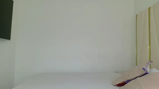 Sarahlove 90 online show from 10-22-25, 03:33