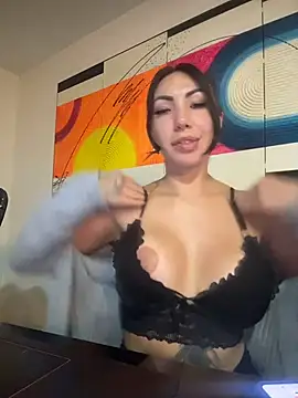 Sarahlove 90 online show from 11-30-25, 03:29