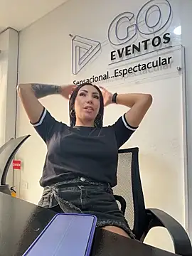 Sarahlove 90 online show from 12-05-25, 07:55