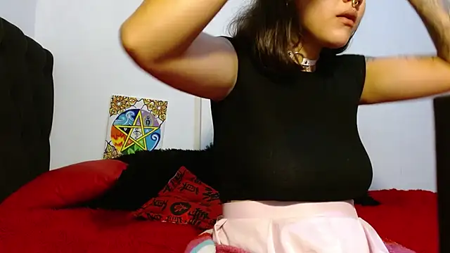 Divinejewel444 online show from 11-03-25, 07:13