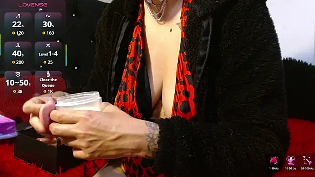 Divinejewel444 online show from 11-05-25, 07:11