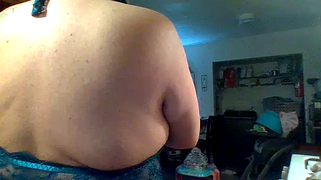 ScrawburryBBW online show from 10-08-25, 08:27