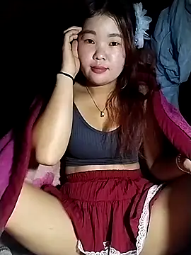 lylylove online show from 03-12-26, 07:51