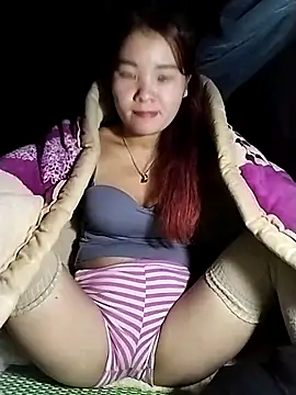 lylylove online show from 12-22-25, 09:20