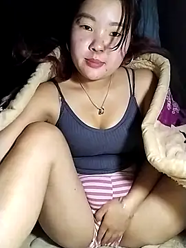 lylylove online show from 02-17-26, 12:19