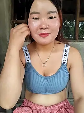 lylylove online show from 05-24-26, 04:12