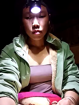 Ngocmi909 online show from 02-27-26, 07:24