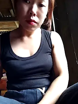 Ngocmi909 online show from 03-26-26, 12:42