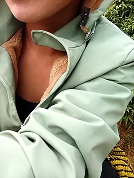 Ngocmi909 online show from 03-20-26, 02:45