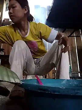 Ngocmi909 online show from 04-18-26, 04:37