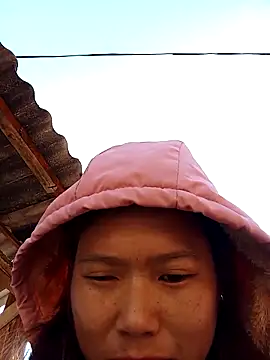 Ngocmi909 online show from 11-26-25, 01:49