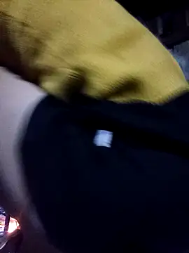 Ngocmi909 online show from 11-21-25, 10:42