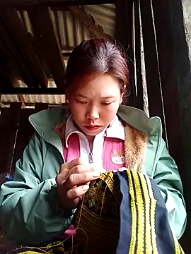 Ngocmi909 online show from 03-17-26, 06:49