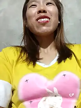 Ngocmi909 online show from 10-29-25, 04:06