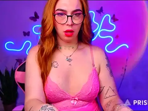 Snapshot of VIckSexyDoll chatting on 10-08-25, 05:20 VIckSexyDoll online show from 10-08-25, 05:20