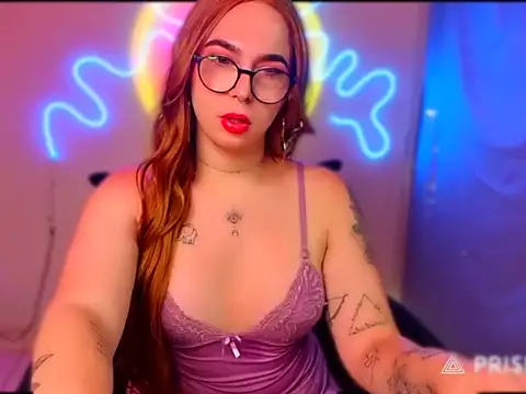 Snapshot of VIckSexyDoll chatting on 09-09-25, 11:19 VIckSexyDoll online show from 09-09-25, 11:19