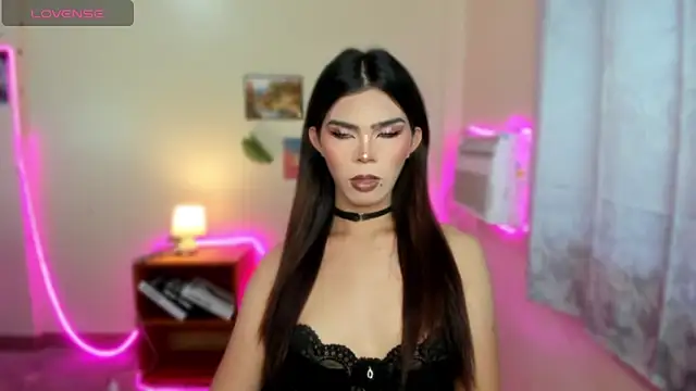 dianne swift online show from 11-25-25, 03:07