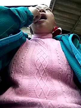 Sa2mh20 online show from 12-20-25, 12:57