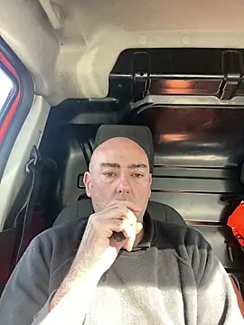 Richmcgee online show from 04-02-26, 10:00