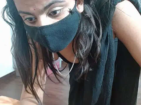 Snapshot of Vaani_Singha chatting on 10-15-25, 09:12 Vaani Singha online show from 10-15-25, 09:12