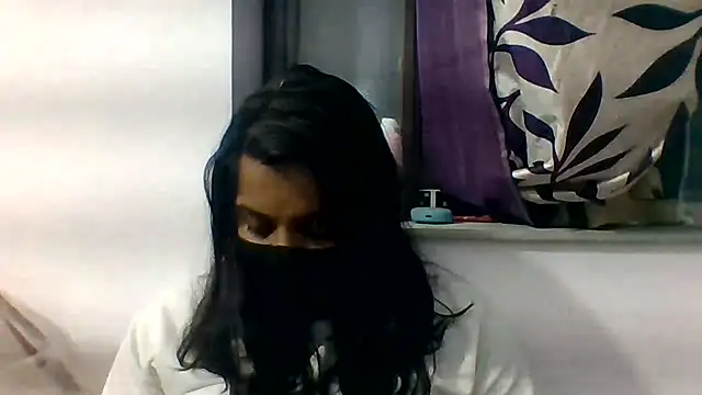 Vaani Singha online show from 07-12-26, 02:18