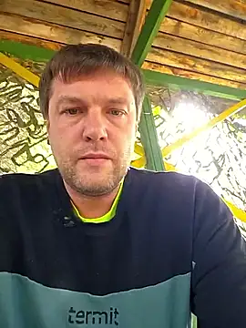 Snapshot of ZeoNVi chatting on 04-13-26, 04:16 ZeoNVi online show from 04-13-26, 04:16